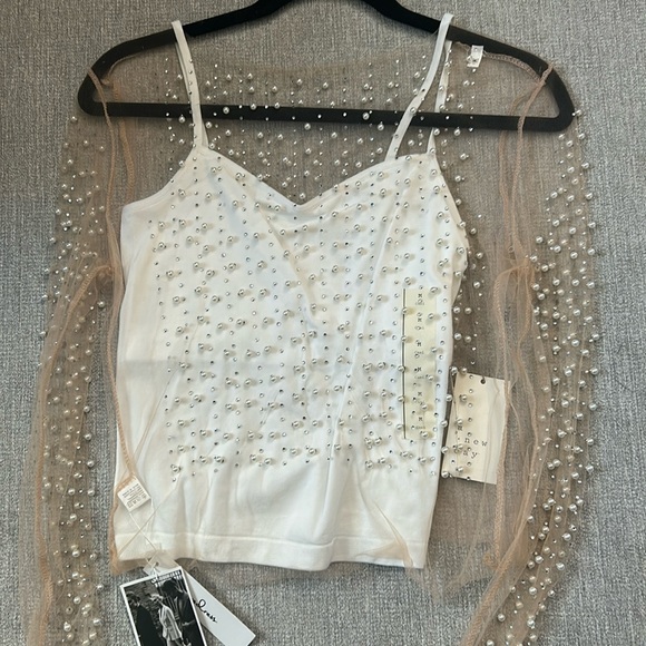LUXEDRESS SHEER PEARL TOP - Picture 1 of 1